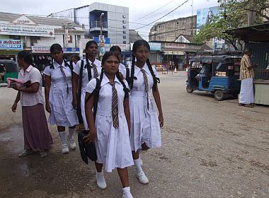 School girls on the street in Jaffna 